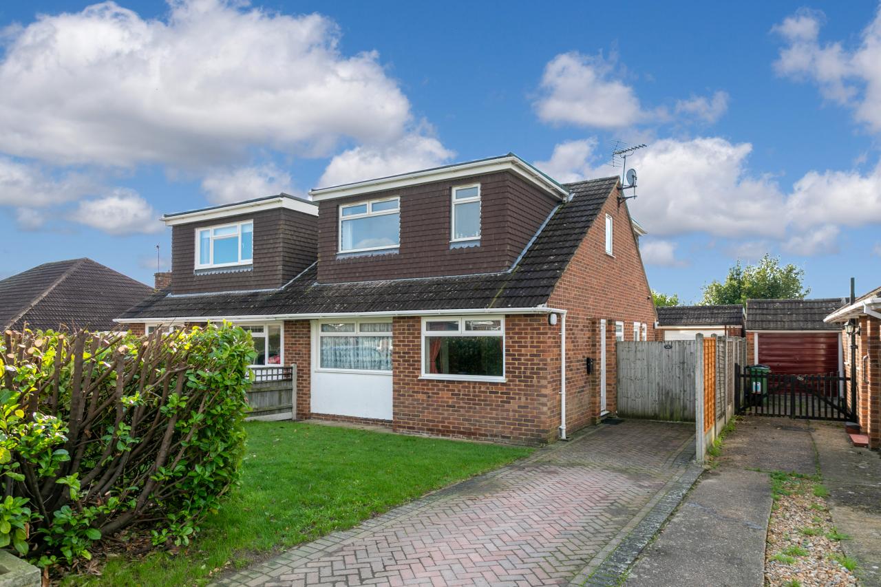 Houses for Sale Maidstone Kent Honeydell