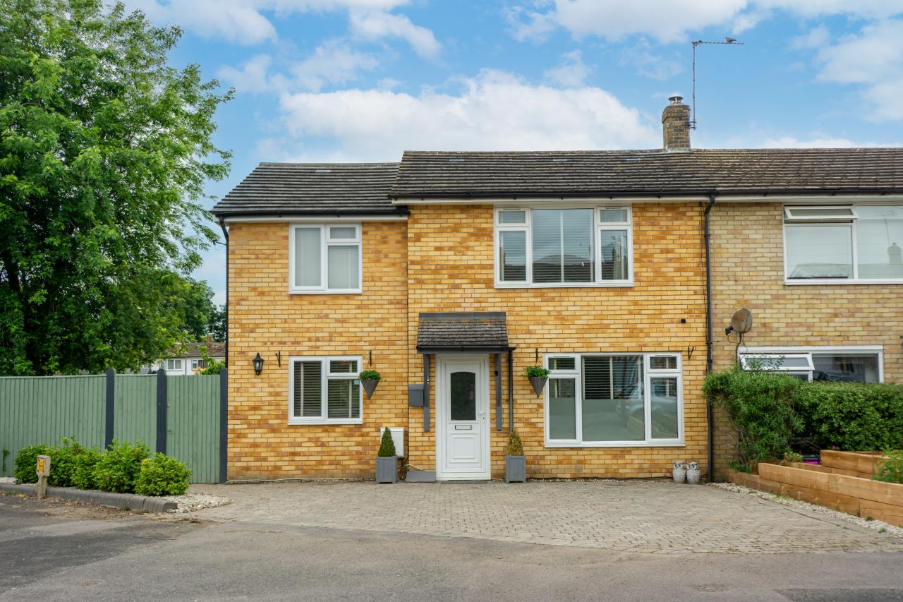 Houses for Sale Maidstone Kent Honeydell