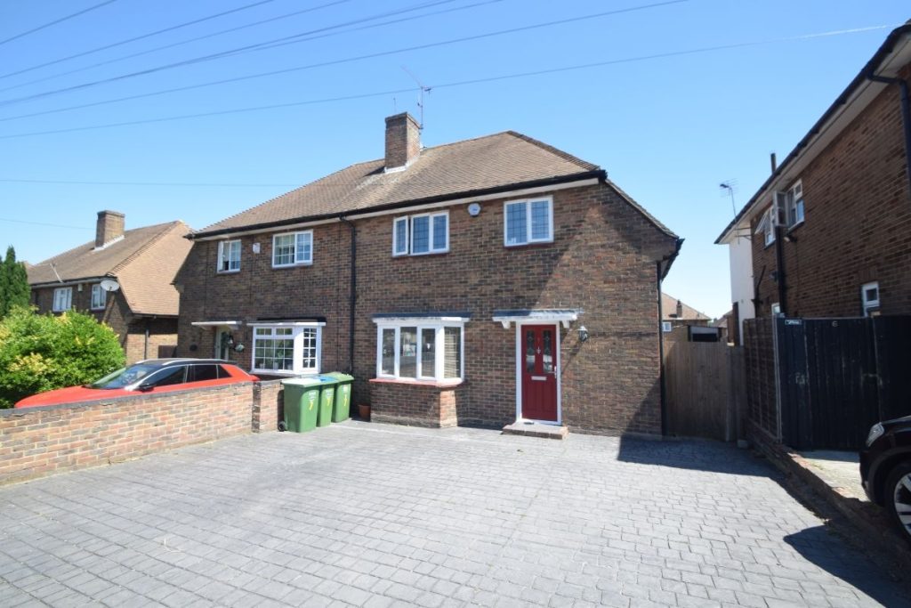 7 Keats Road