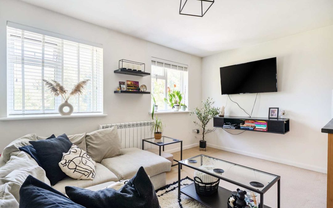 Flat , Randall Court, Randall Road, Chatham