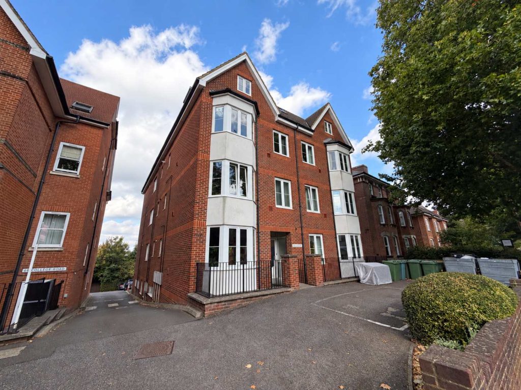 Flat , College Heights, a College Road, Maidstone